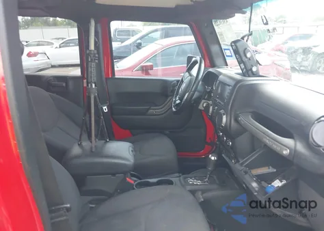 2017 Jeep Wrangler Unlimited Sport 4X4 из США, поврежденный, VIN 1C4BJWDG8HL736906